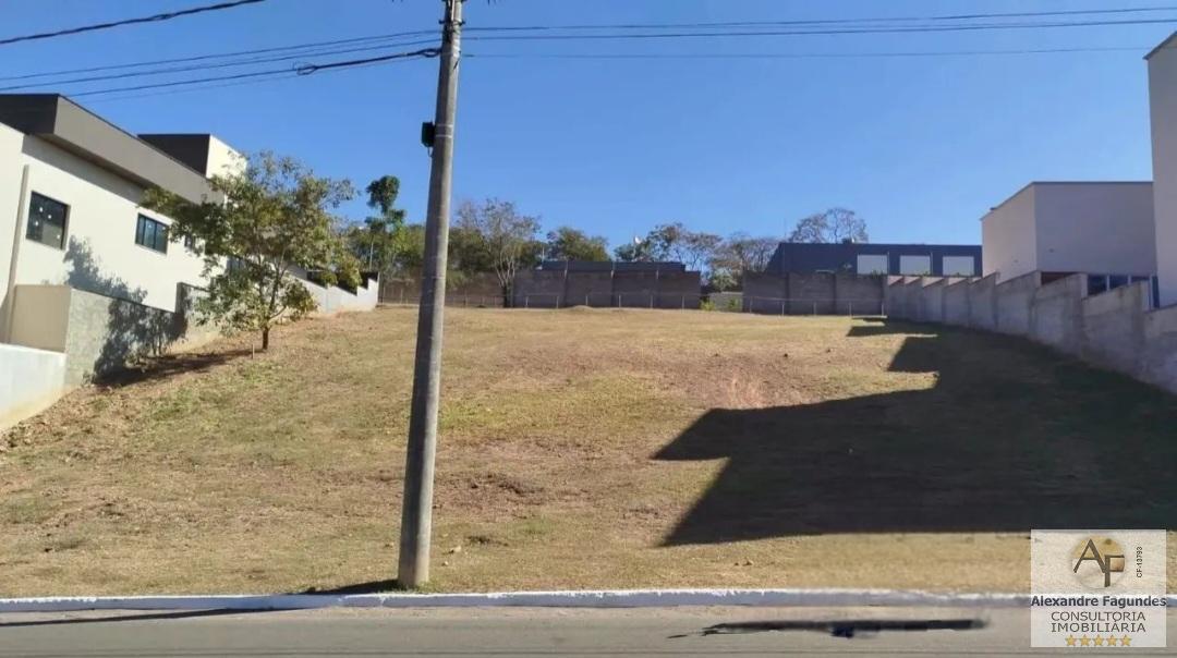 Terreno, 554 m² - Foto 1