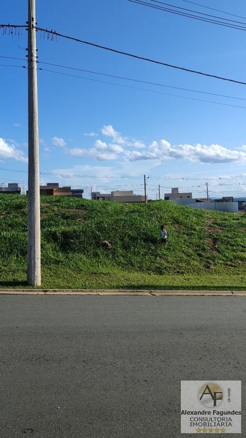 Terreno, 300 m² - Foto 1