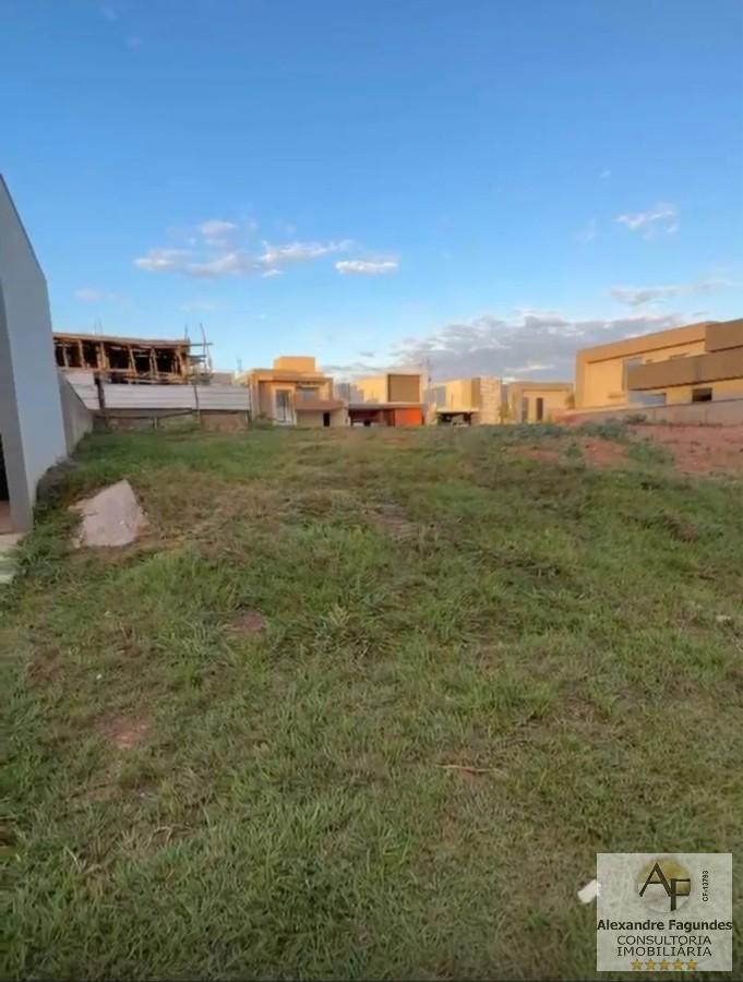 Terreno, 300 m² - Foto 1