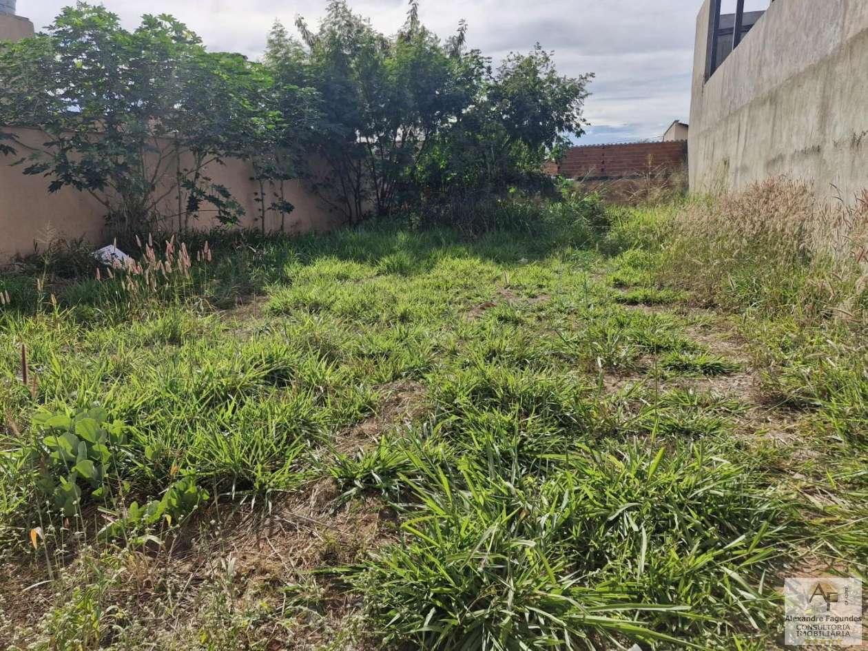 Terreno, 360 m² - Foto 1