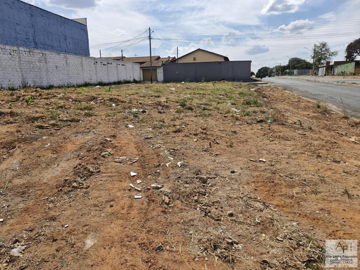 Terreno, 427 m² - Foto 1